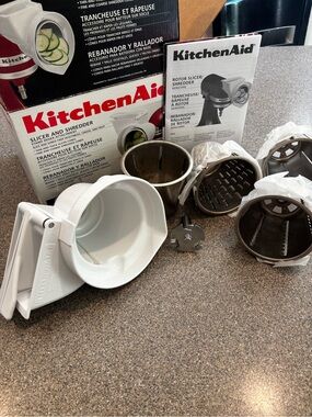 KitchenAid White Slicer & Shredder Attachment Set